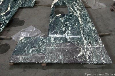 Prefabricated Veria Green Marble Island Countertops