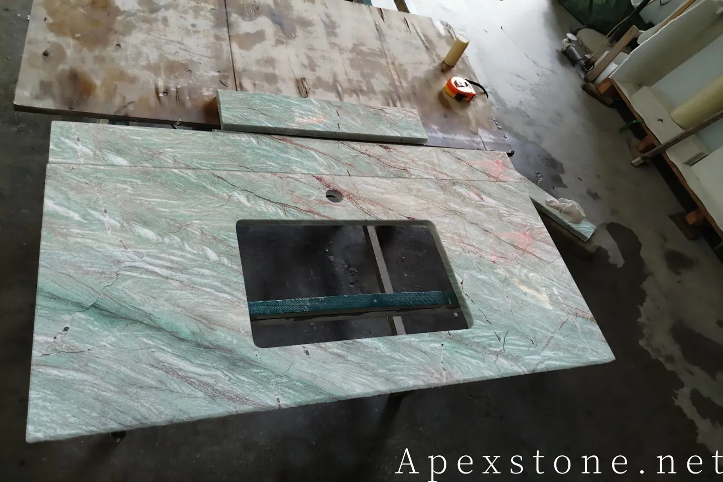 AlexandritaFantasyQuartzitebathroombenchtops274 AlexandritaFantasyQuartzitebathroombenchtops274